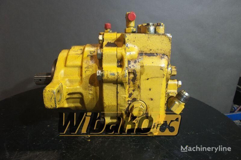 hydraulický motor Komatsu PC210LC-5 pro bagru