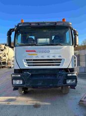 autodomíchávač IVECO trakker 460