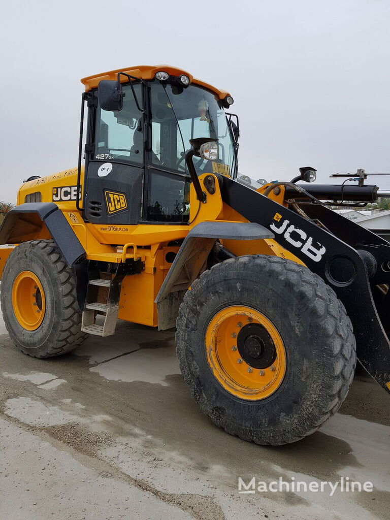 kolový nakladač JCB 427 ZXT4