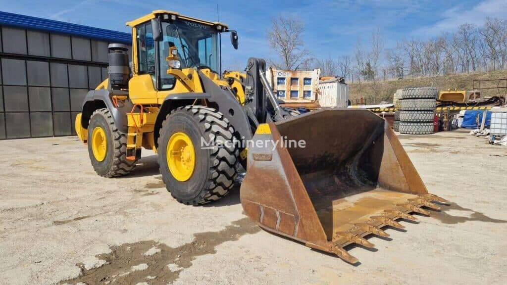 kolový nakladač Volvo L120H