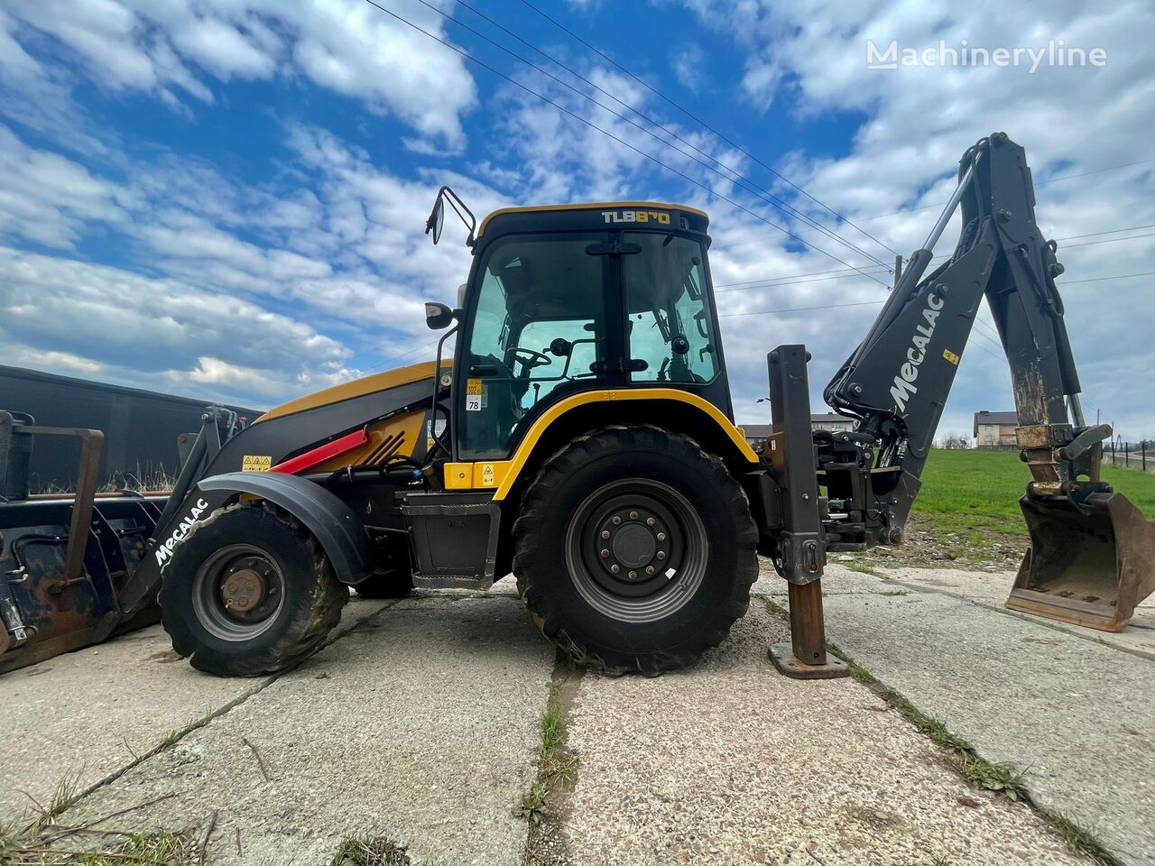 traktorbagr Mecalac TLB870, 2 200 MTH, Joystick